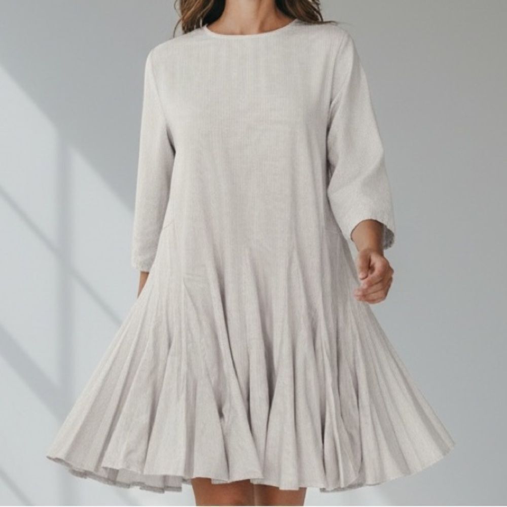 Aura A line Striped Long Sleeve Pleated Mini Dress in Size Small